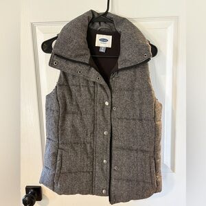 Old Navy Charcoal Women's Quilted Vest